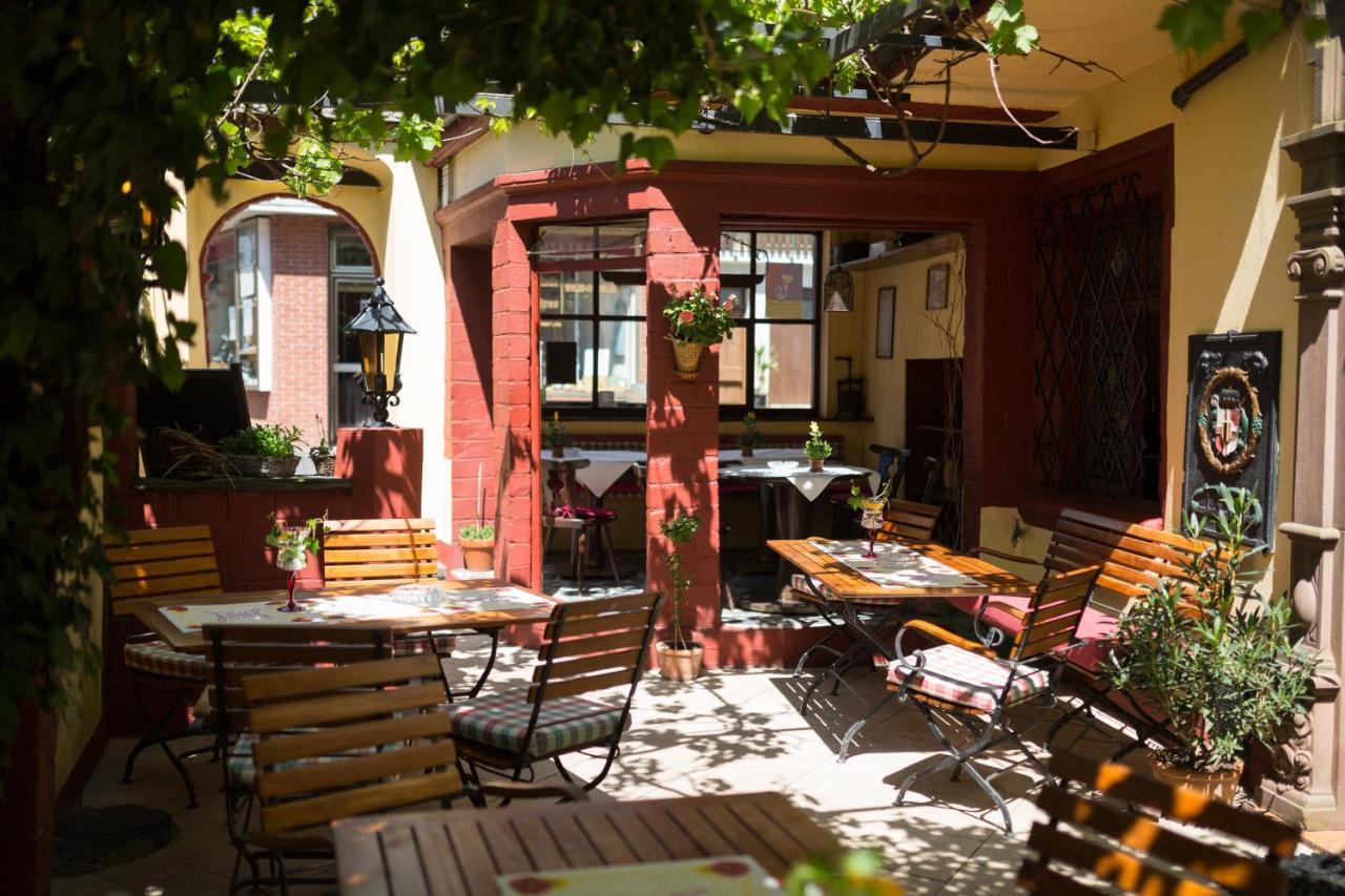 Hotel Reichsschenke Zum Ritter Gotz "Garni" 크로프 외부 사진