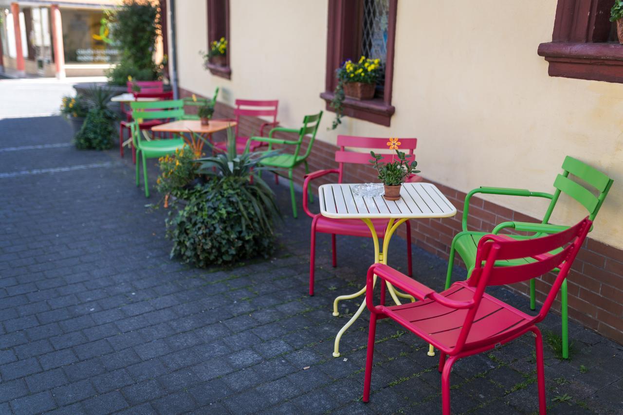 Hotel Reichsschenke Zum Ritter Gotz "Garni" 크로프 외부 사진