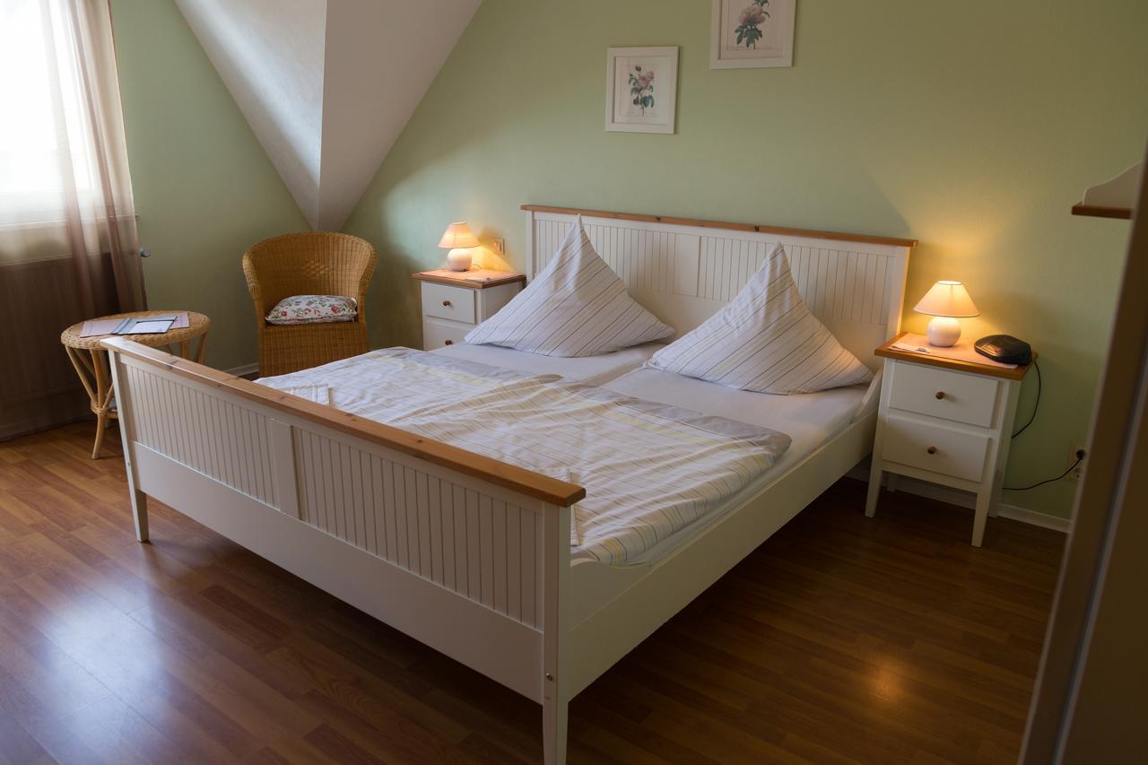Hotel Reichsschenke Zum Ritter Gotz "Garni" 크로프 외부 사진